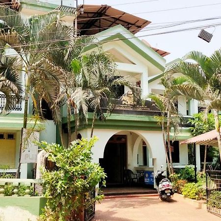 Amigo Plaza Hotel Colva Exterior foto