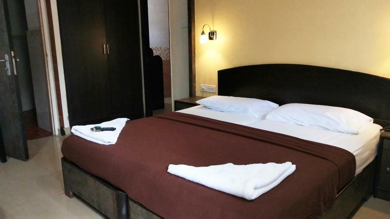 Amigo Plaza Hotel Colva Exterior foto