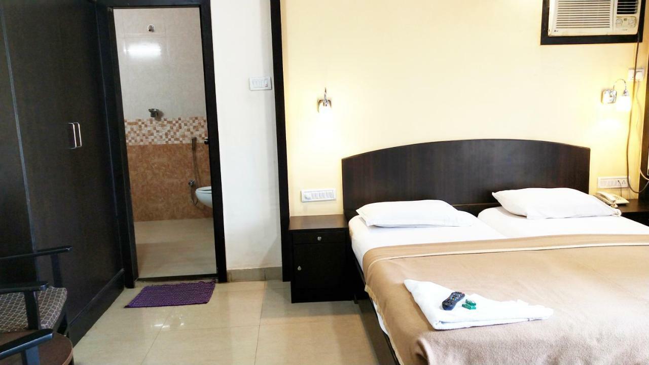 Amigo Plaza Hotel Colva Exterior foto